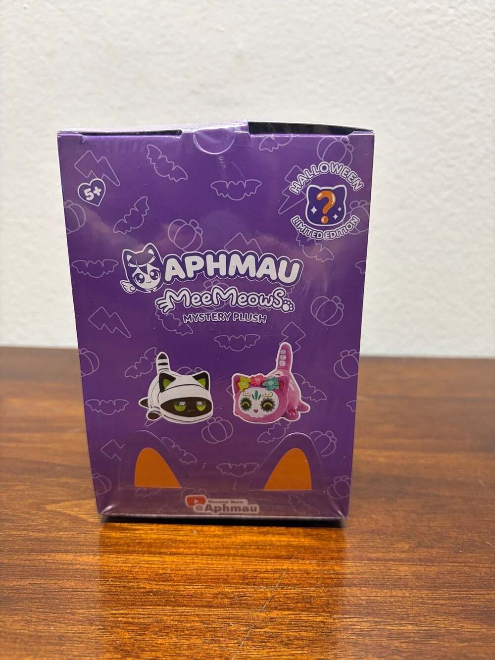 Aphmau MeeMeows Mystery Plush Halloween Limited Edition